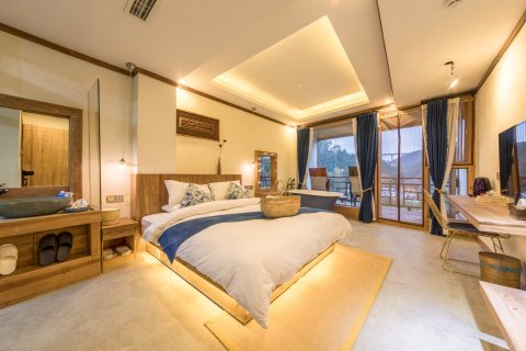 肇兴侗寨自在.山居野奢连锁客栈