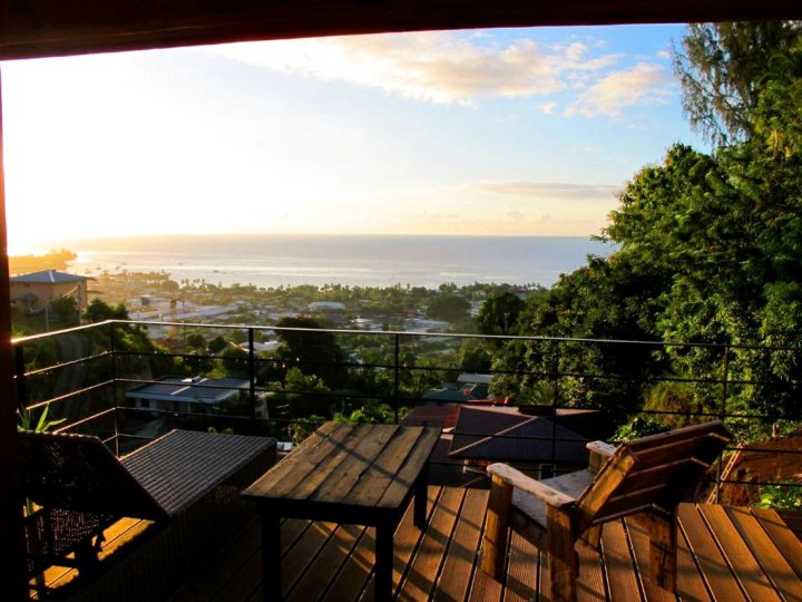 Bungalow Aito with Panoramic Ocean View - Bounty Lodge Tahiti