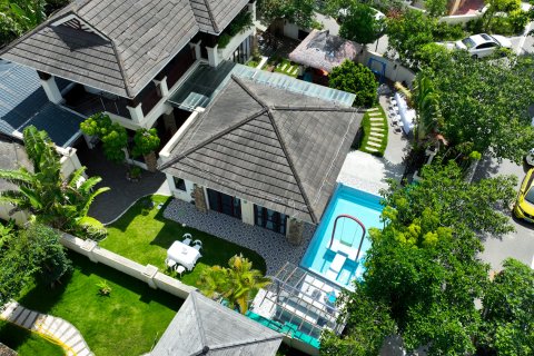 东山芭果时光别墅酒店