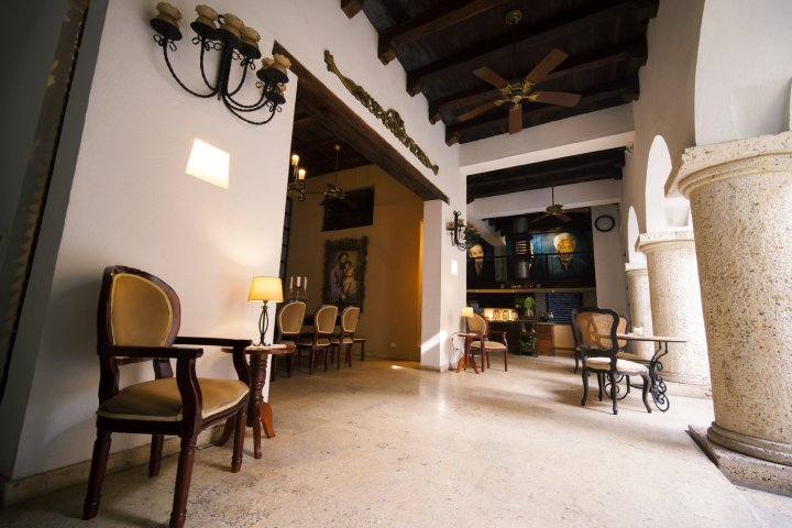 8Aps-4 Luxury House in the Historic Center with Pool Air Conditioning and Wifi
