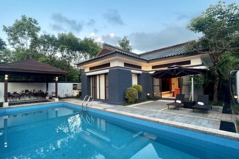 深汕合作区水底山温泉庄园