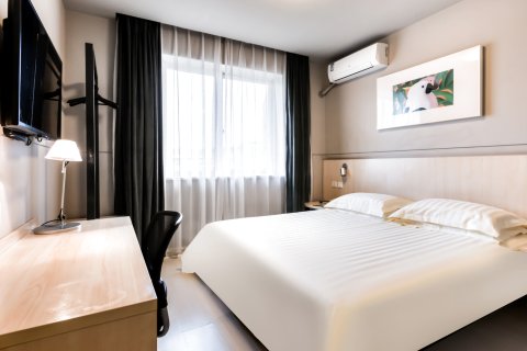 锦江之星(新昌鼓山路大佛寺店)