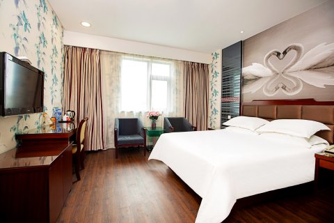 贝壳酒店(新乡胖东来店)