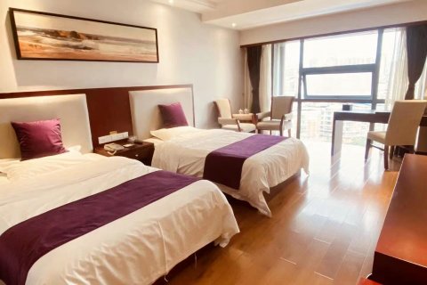 速8酒店(邻水邻州广场店)