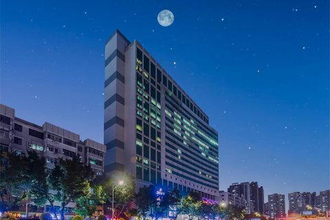 柏曼酒店(广州中大地铁站店)