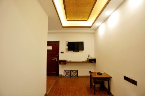 西双版纳清禾酒店(告庄星光夜市店)