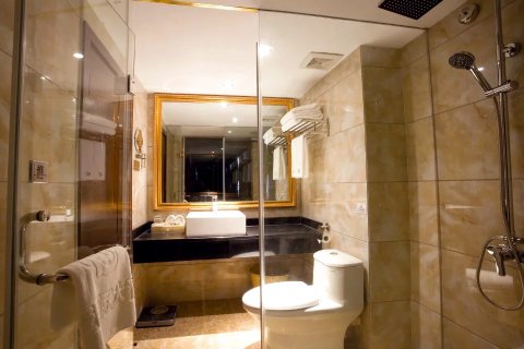 金玺国际大酒店(桂林火车站两江四湖店)