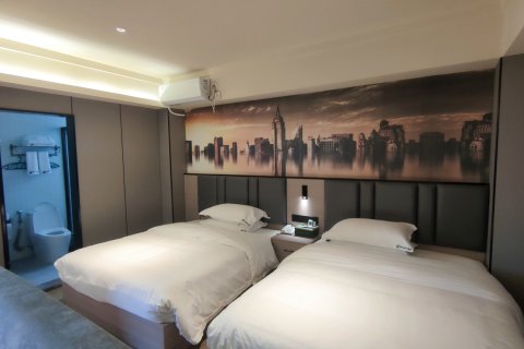 海口凯莱雅S酒店(农垦中学海垦花园夜市店)