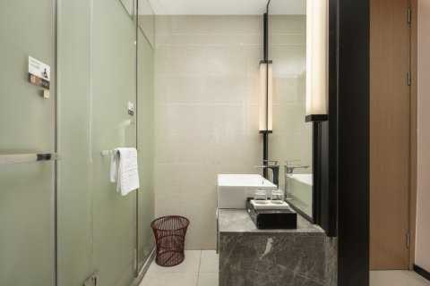 明月湖酒店(广西中医药大学朝阳广场店)