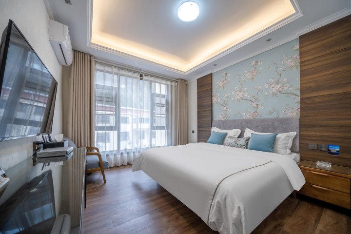 理县翠微云舒酒店(理县客运中心店)