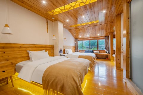 肇兴那时花开民宿