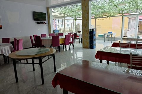 坝上草原海泳农家院