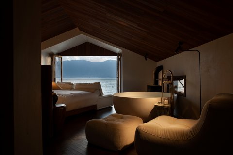 大理云七毗舍海景酒店