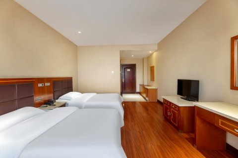 涞源万悦大酒店