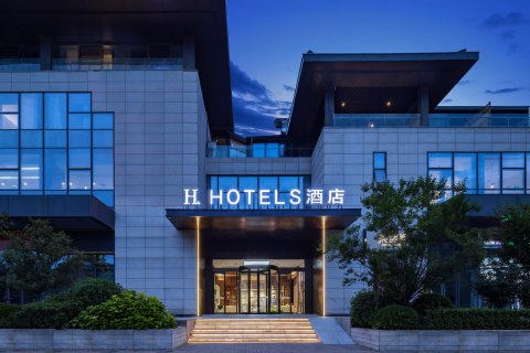 H酒店(临潼华清池地铁站店)