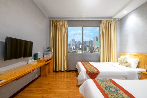 凯里好来屋酒店(洗马河店)