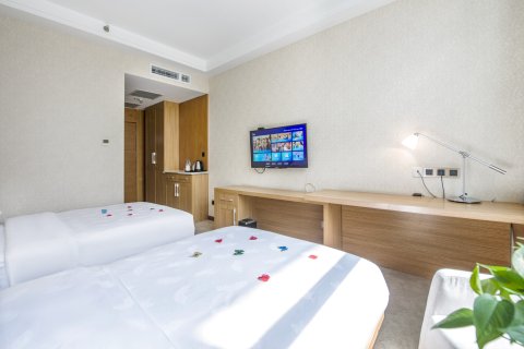 懿荣云酒店(中卫鼓楼向阳步行街店)