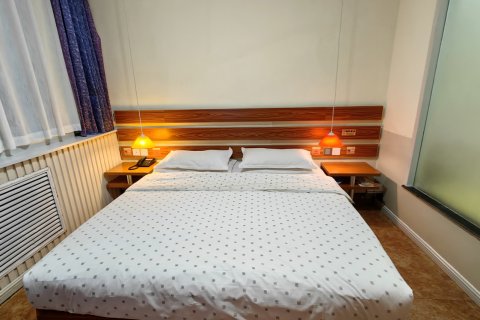 冠县崇文快捷酒店