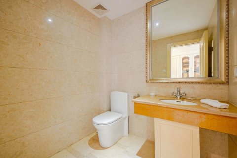 东山新天地大酒店