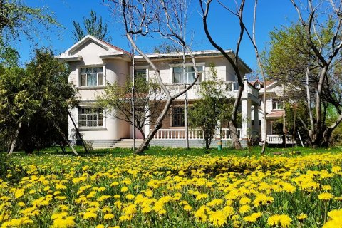 新源联诚生态大酒店