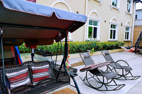 青岛申港花园民宿