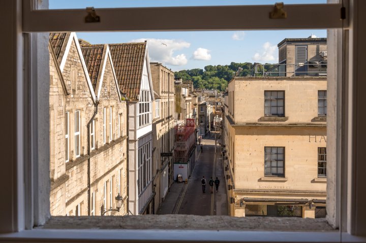 Dream Stays Bath - Barton House