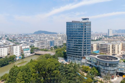锦江都城酒店(昆山金鹰国际昆剧院店)