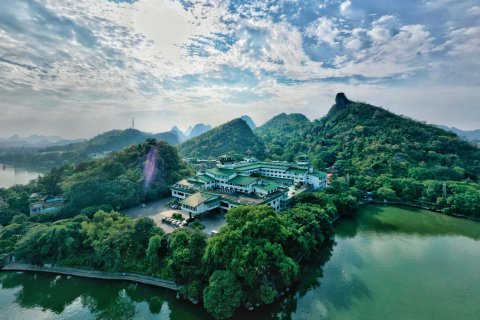 桂林桂湖饭店(两江四湖东西巷店)