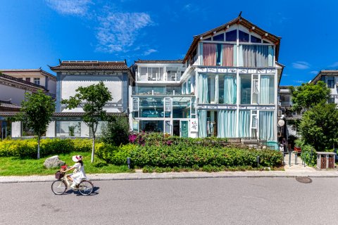 大理落落无尘海景客栈