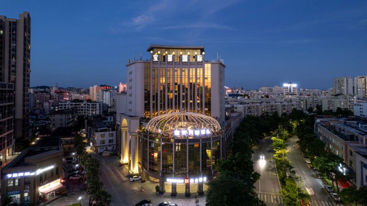 宝丽国际酒店(阳江北环路百利广场店)