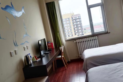 聿舍艺术·青春show酒店(唐山曹妃甸大学城店)