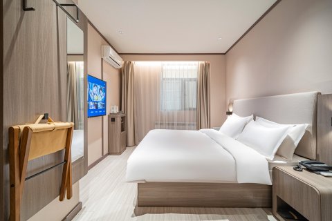 艺龙瑞云酒店(喀什古城艾提尕尔清真寺店)