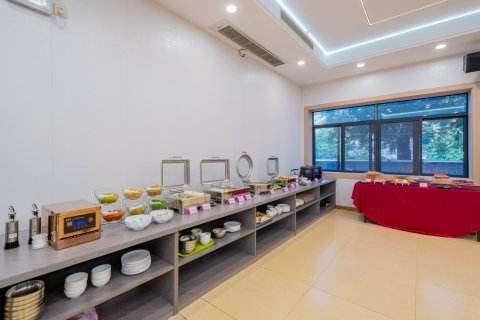 田林锦龙大酒店