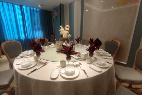 德林大酒店(仪陇金城店)