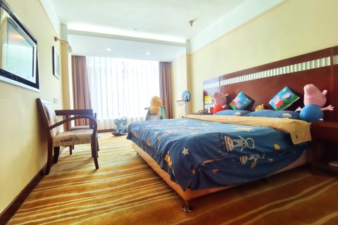 清远湖滨步步高酒店