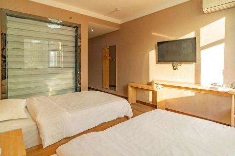 天玺酒店(偃师火车站广场店)