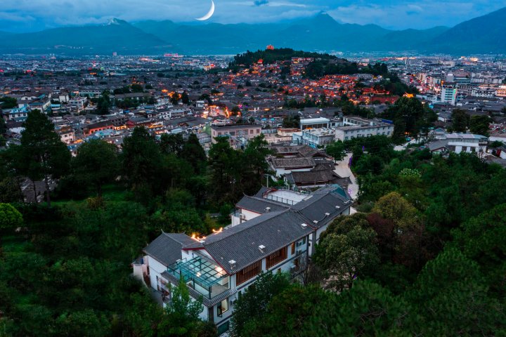 丽江粤山居设计师观景客栈