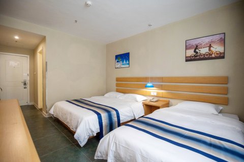 派柏·云酒店(武威东大街市政府店)