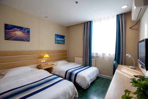 派柏·云酒店(武威东大街市政府店)