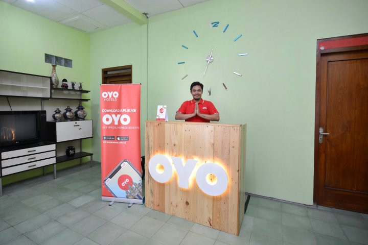 1046奥玛帕索克酒店(OYO 1046 Omah Pathok)