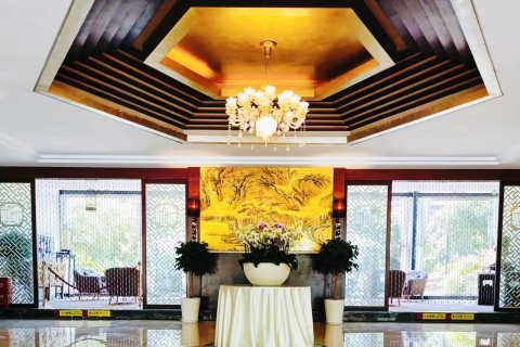 杭州昆龙度假村(西湖风景名胜区灵隐店)