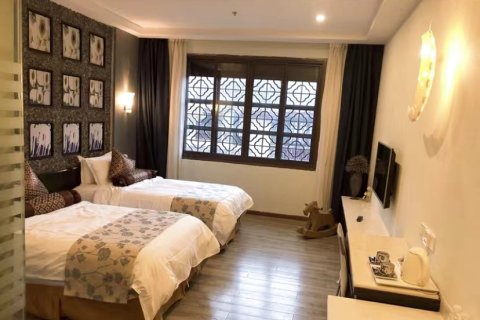 周庄拿铁玩石艺术客栈