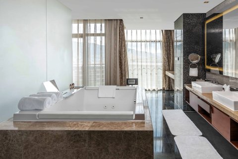 三亚亚龙湾美高梅度假酒店