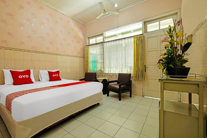 OYO 92454 Griya Raharja Guest House Syariah