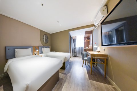 如家酒店·neo(深圳福田竹子林地铁站店)