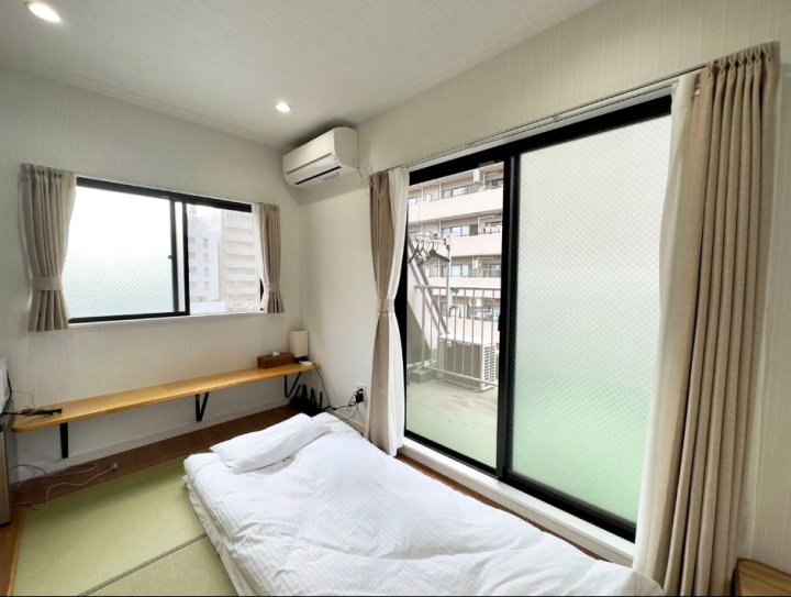 Skytree • 菊川 II 5F(Bedroom with WIFI, close to Toei Shinjuku Line)