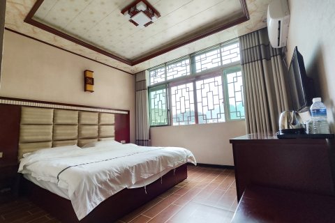 黄果树松林客栈