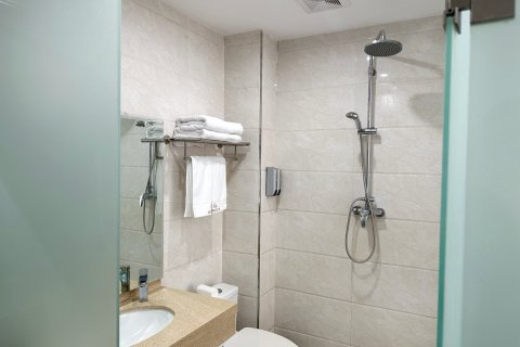 青县立达商务宾馆