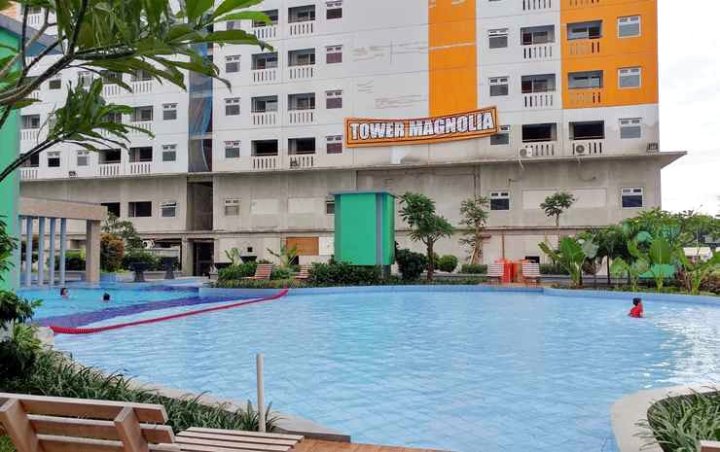 Elegant and Tidy 2Br Green Pramuka City Apartment Near Mall by Travelio