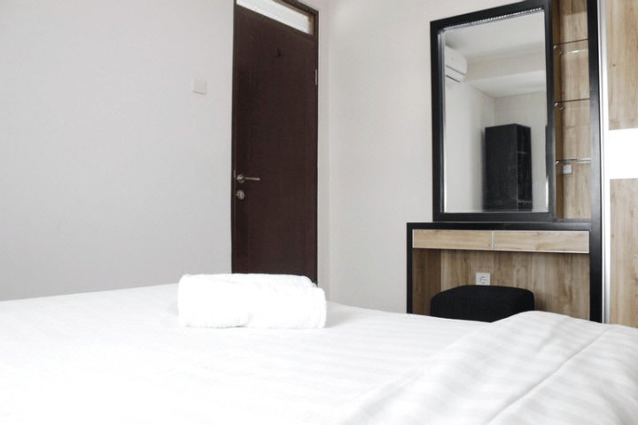 Comfortable & Gorgeous 2BR at Gateway Pasteur Apartment By Travelio
